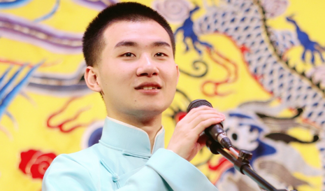 靠画扇面一战封神,让郭麒麟羡慕|郭德纲|小陶阳|郭麒麟|王福忠|京剧