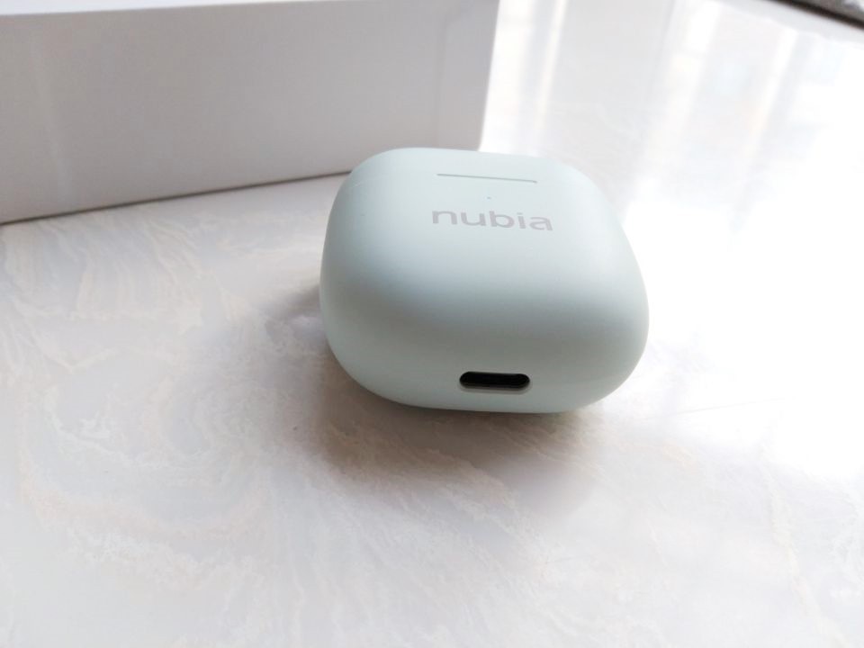 打造行业新基准 努比亚新音c1无线蓝牙耳机要做领头羊了 腾讯新闻