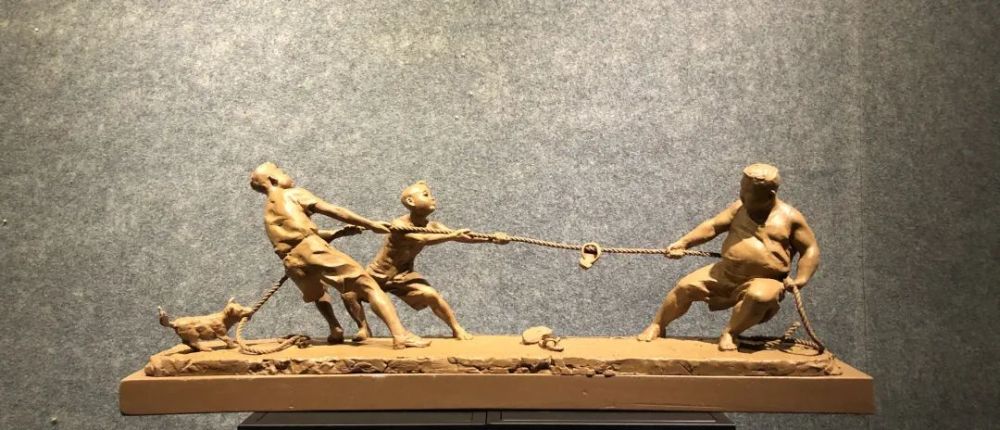 巧手捏出人生百态吴川小伙玩泥巴玩成艺术大师