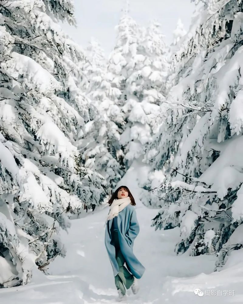 雪景拍照衣服搭配图图片