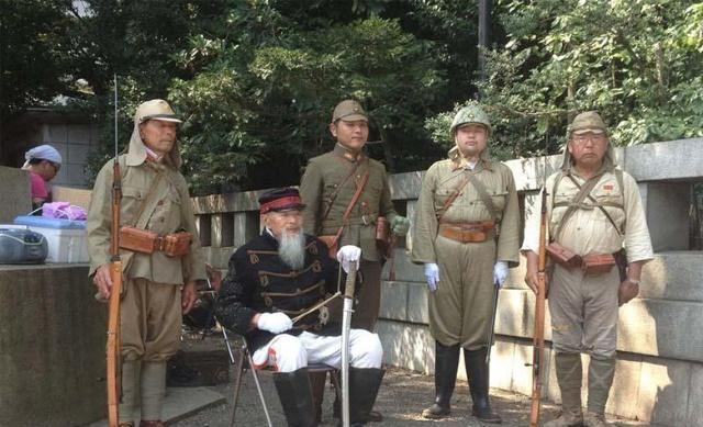 是德軍軍服,為什麼做出來那麼醜|二戰|日軍|德軍|德國_歷史|日本_歷史