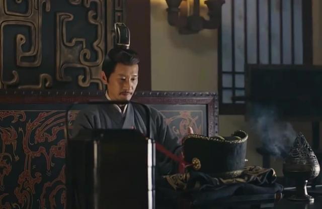 曹操给荀彧送个空食盒为何荀彧一看便服毒自杀原来暗藏玄机