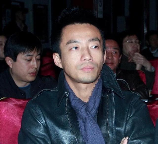 汪小菲40不惑人生是一连串的失去和获得张兰力挺儿子