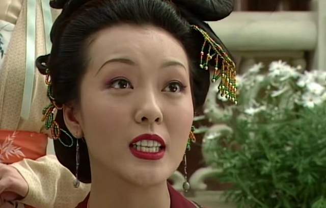 高段位秒杀傻白甜想要当皇后却领了盒饭演女反派还得看郭少芸