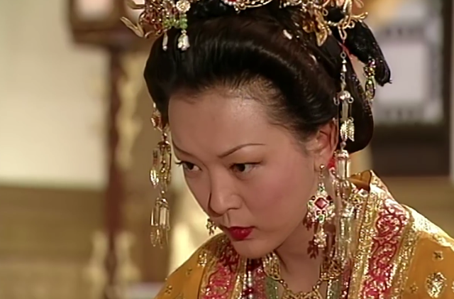 高段位秒杀傻白甜想要当皇后却领了盒饭演女反派还得看郭少芸