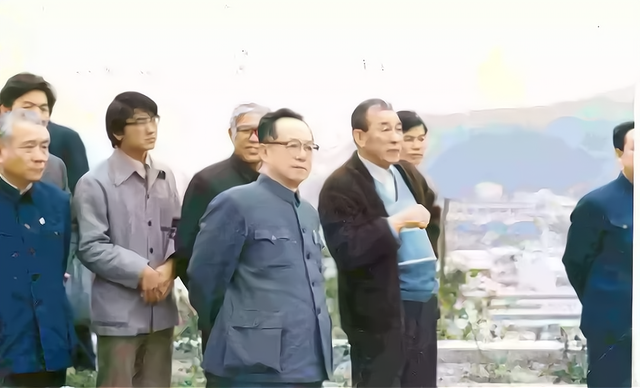 我国急需培养一批改革开放人才,此时谷牧被党和国家选中前往西欧考察