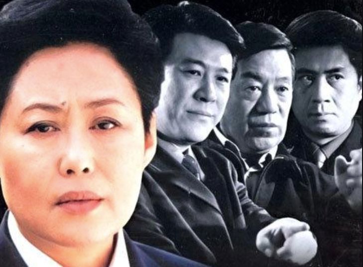 小时候看的,对王长恭这个演员印象太深刻了,自带气场,台词也游刃有余