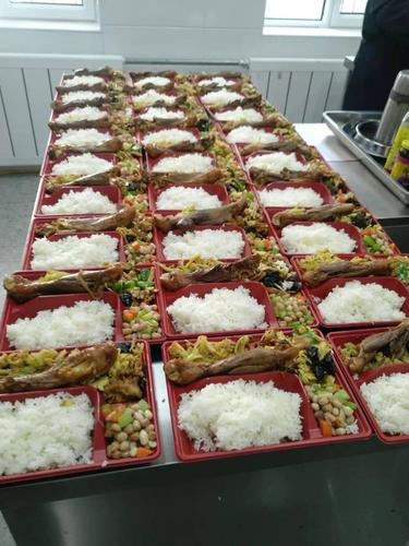 淄博军用饮食供应不衰落被评选为全国重点军供站