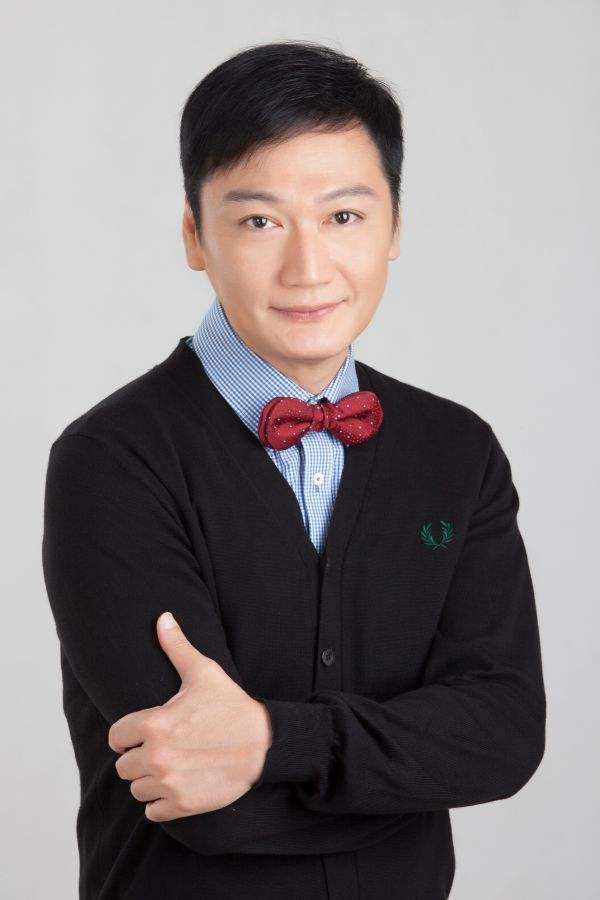 58岁陶大宇凭《倒转地球》翻红,自曝拒绝做陪吃客