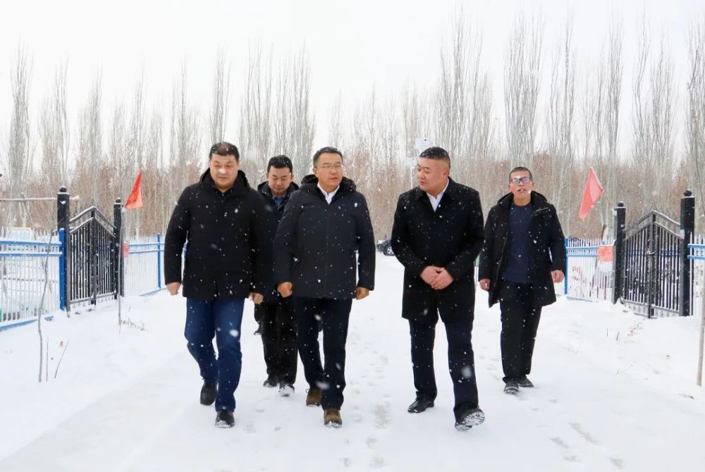 李华斌在高质量发展中增进民生福祉