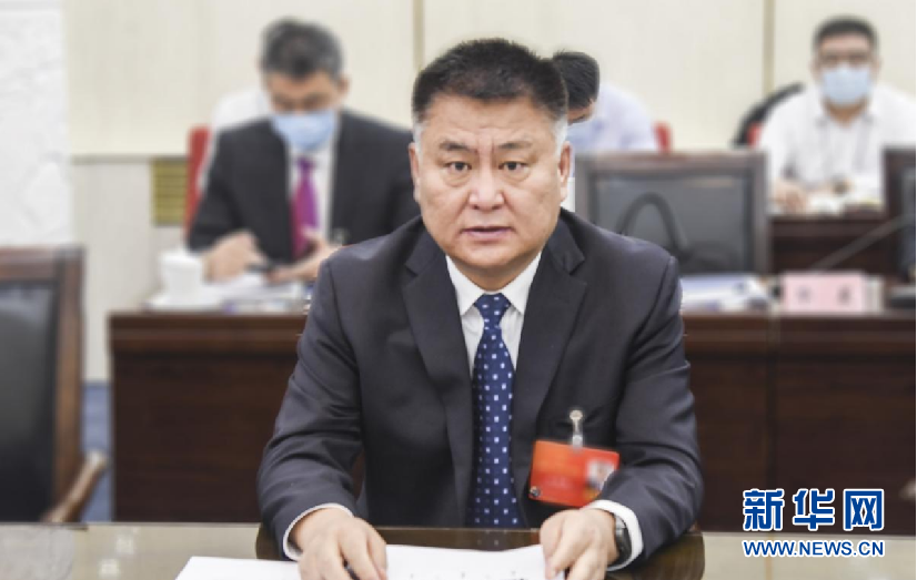 么永波代表推动锡林郭勒传统产业绿色转型发展