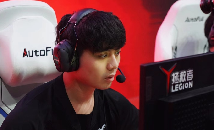 ig大战up,新人选手zika迎来首秀_腾讯新闻