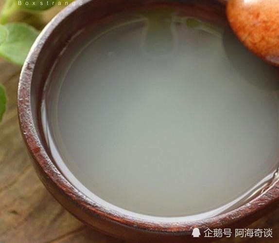 特色美酒浪漫海南海南省的六种名酒每一种都特色鲜明