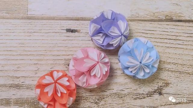 "手工制作"简单又漂亮的纸艺花球!