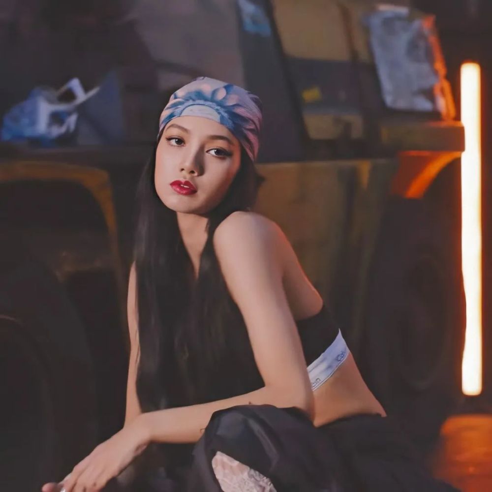 lisa那些少年感帅气瞬间_腾讯新闻