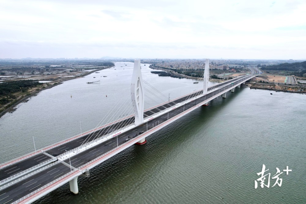 新春走基层汕头中阳大道试通车将实现时速80公里通澄海