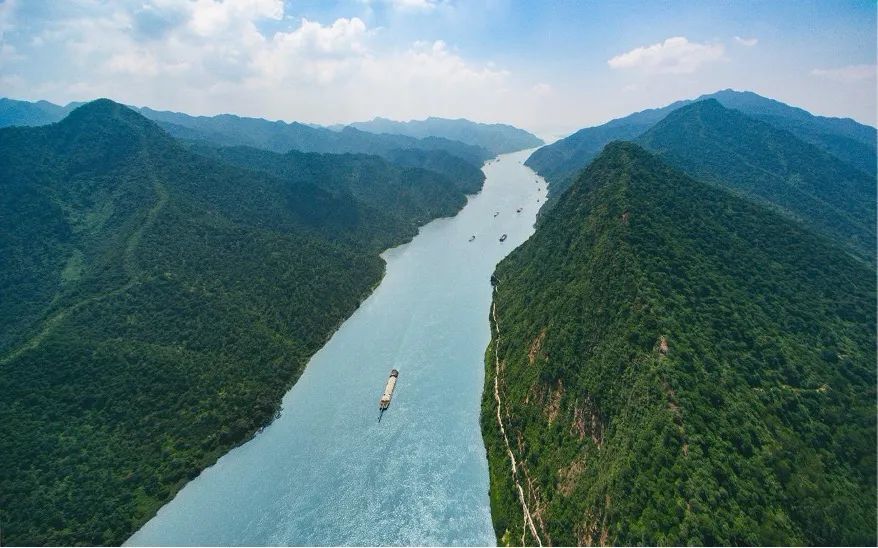 西江干流——广东境内水量最丰富的河流广东最早对省主要河道的规定是