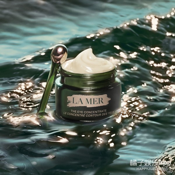 强韧淡纹 年轻眼界—la mer海蓝之谜浓缩密集修护眼霜_腾讯新闻