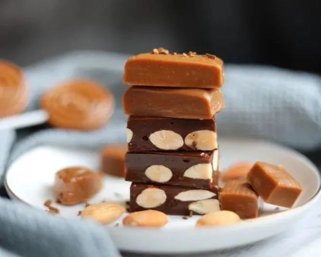 年货必备糖果杏仁海盐太妃糖酥脆不粘牙香醇不甜腻超简单