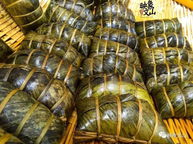 文山最具年味的两个美食,便宜还好吃|文山州|粽粑|富宁|饵块|米饭