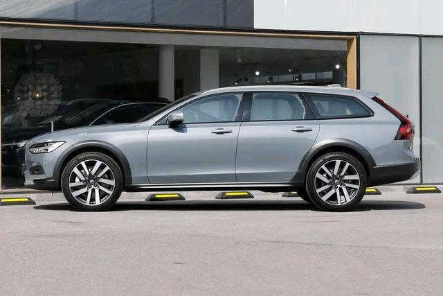 2022款沃尔沃v90,颜值高动力强,安全配置丰富,你会入手吗?_腾讯新闻