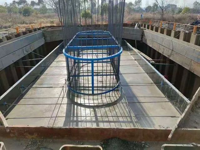 沪苏湖铁路苏湖特大桥震泽段186个承台全部施工完毕