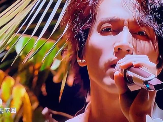 但当时我没有在意,也没有和你共度余生的想法,我就这样离