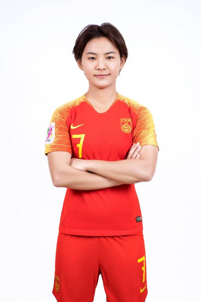 王霜首次暗批贾秀全奥运不应踢那样没打出实力对人人都是伤害