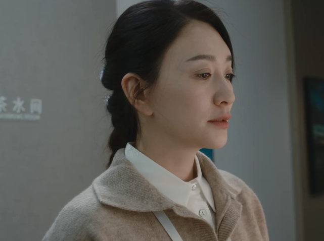 《今生有你》剧照当谈静为了孙平的病情,为了孙志军的惹是生非向