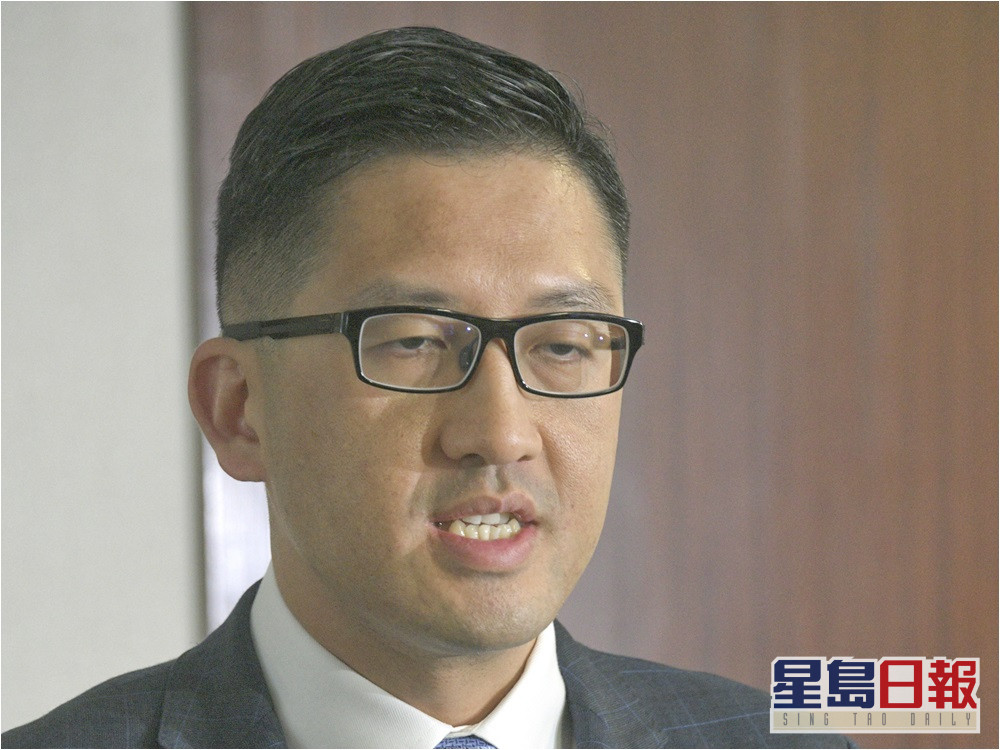 港媒涉嫌非法披露受调查人员身份信息乱港分子林卓廷被判处4个月监禁