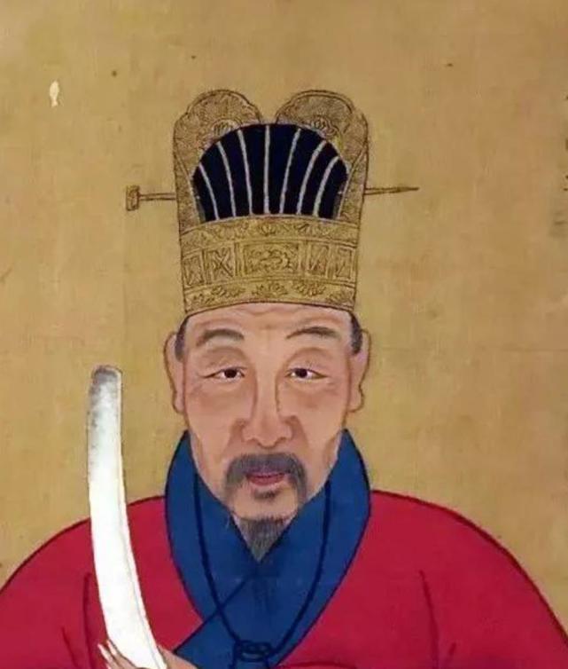 基础上:其一,于谦准备拥立外地藩王;其二,朱祁钰的儿子朱见济成为太子