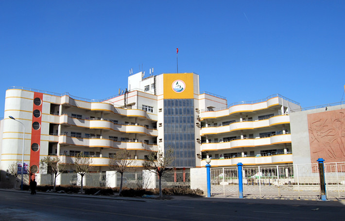 距大明湖咫尺之遥但高架也很近这个楼盘需慎重选择