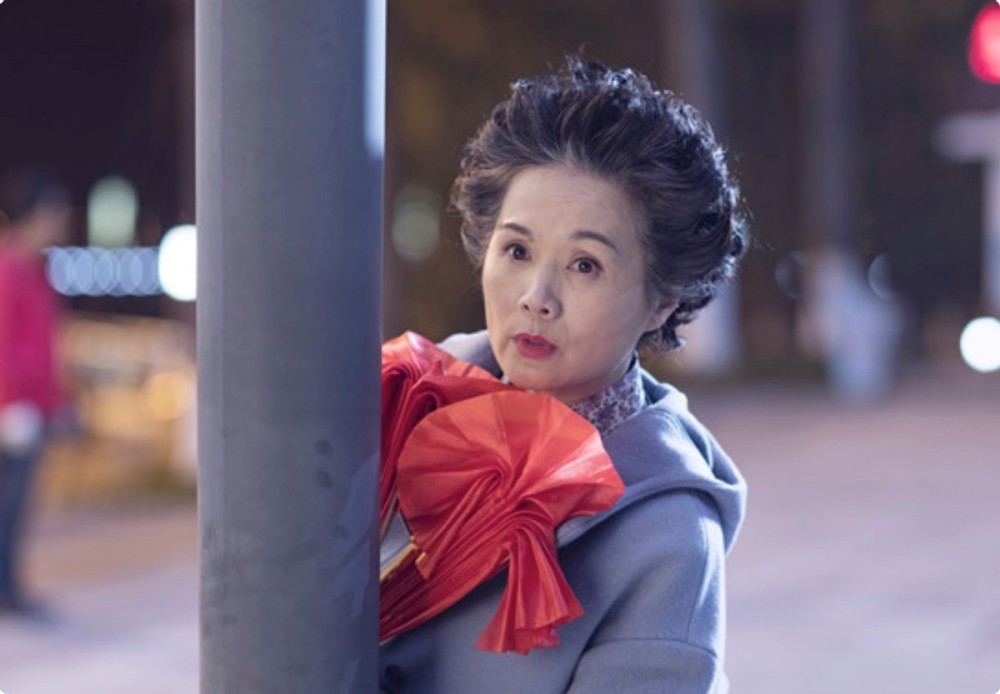 总之,光看演员阵容《老闺蜜》或许不是人气最高的女性题材大剧,但