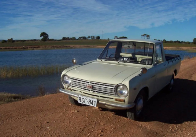 達特桑車標現在說起日產汽車大家耳熟能詳,不過公司早期成立時生產的