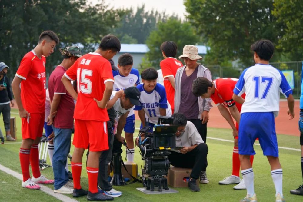 足球少年甘肃电影图片