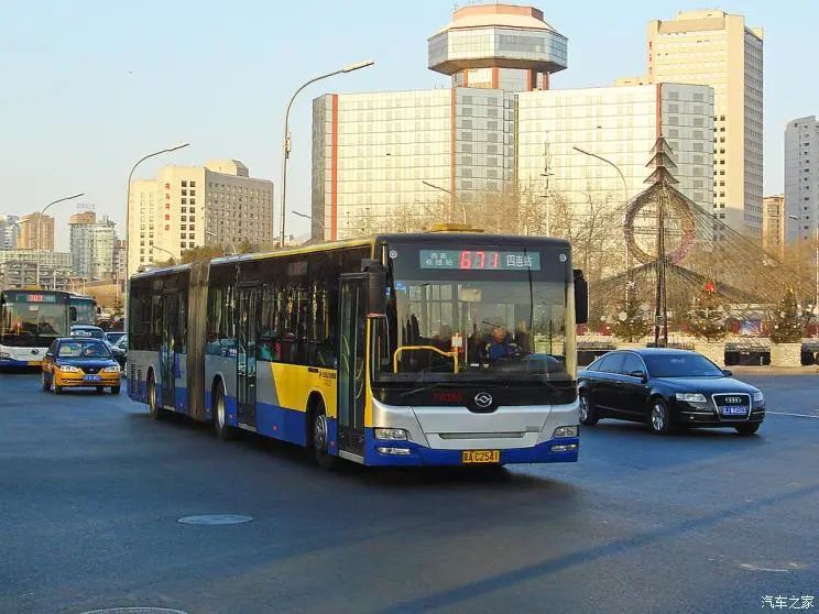 北京市将在春节期间加开公共交通运力