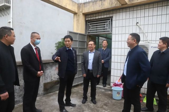 莆田中院主要领导莅临仙游法院榜头法庭开展调研