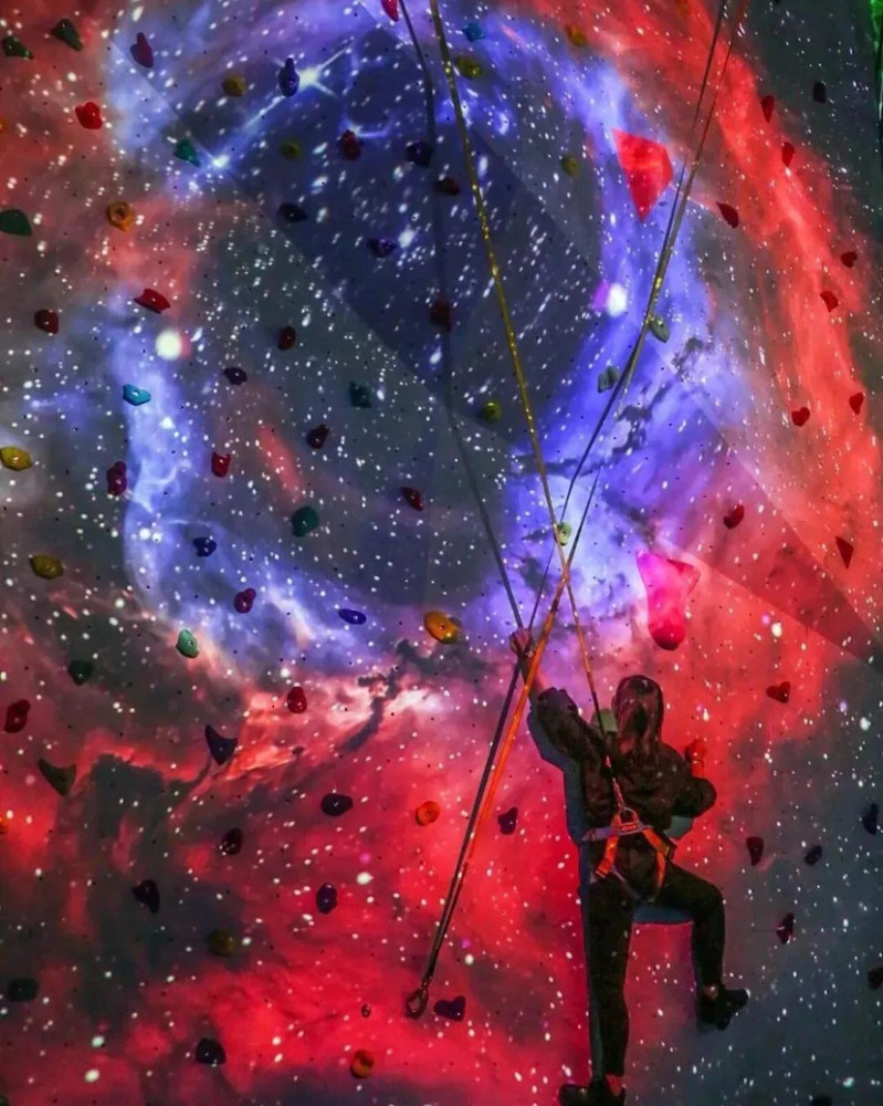 让意识进入星光体的状态,把意识的潜能释放出来,体验和观察到完全不同