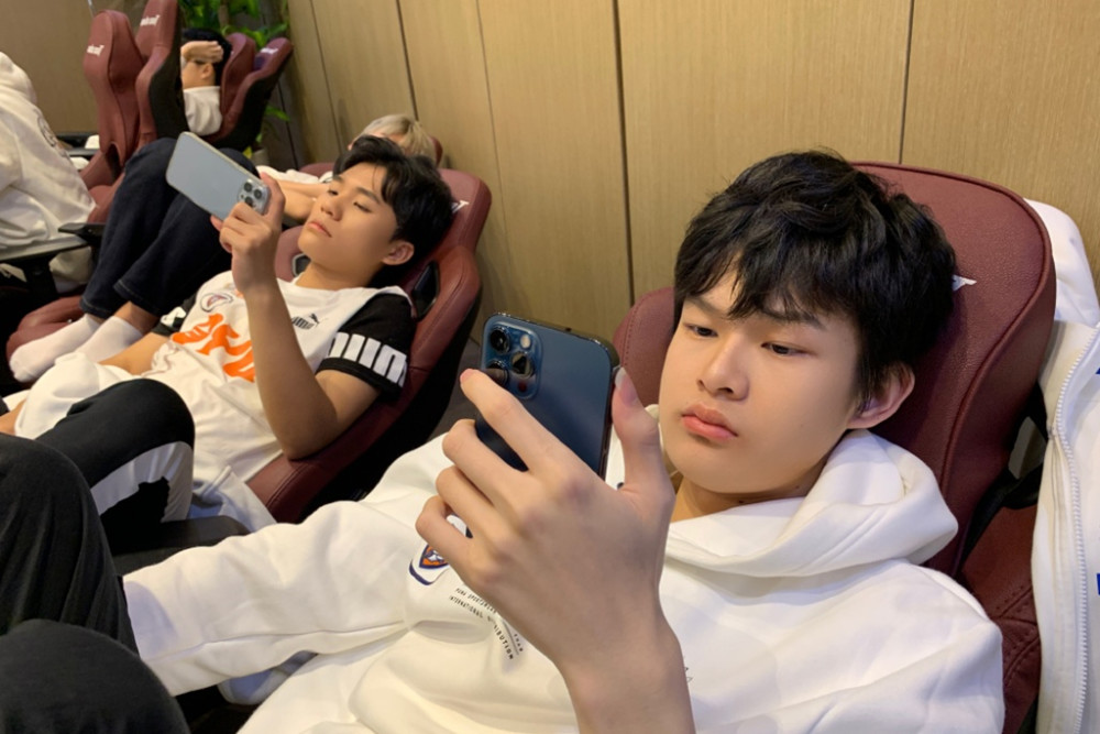 dyg老队员仅剩小义一人萧玦易瞳遭雪藏giao离队