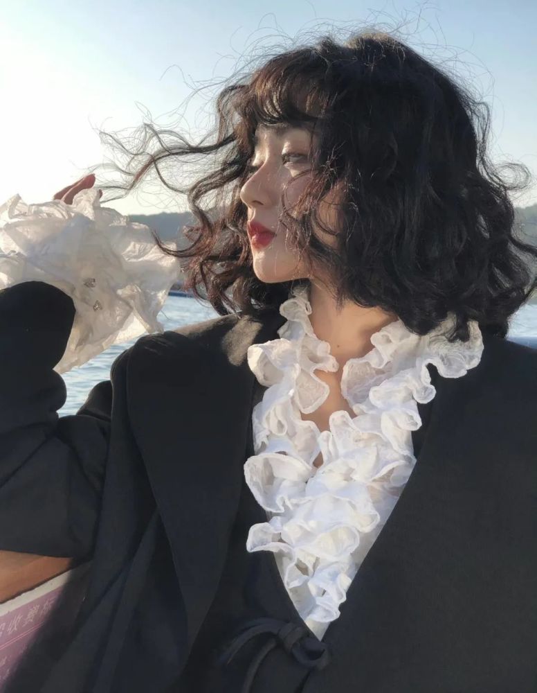 复古港风短发啊