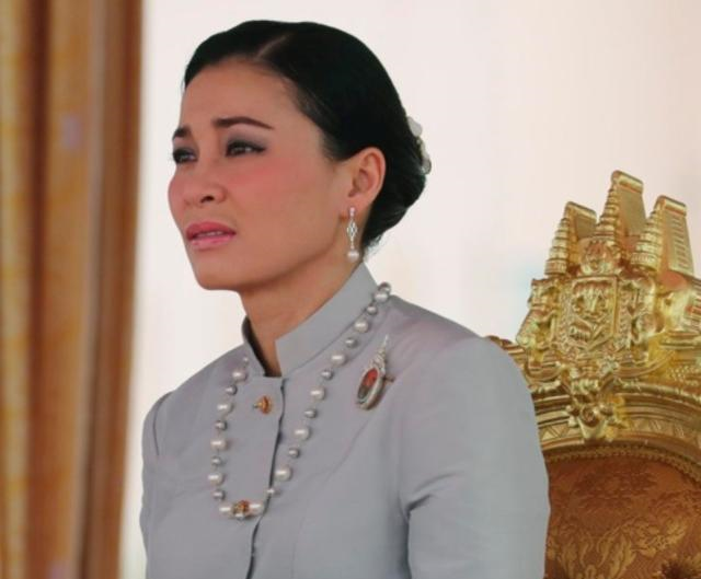 泰国_历史|中原|苏蒂达|拉玛十世|泰王|玛哈·哇集拉隆功|泰国航空