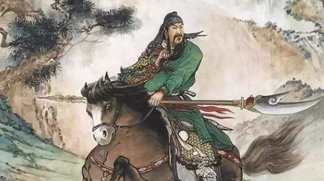 《三国演义》里,死了的关羽突然睁开眼睛,曹操砍的树流血,是不是迷信?