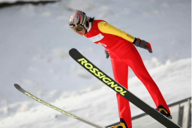 跳台滑雪为何是"勇敢者的游戏"?|冬奥气象观赛指南