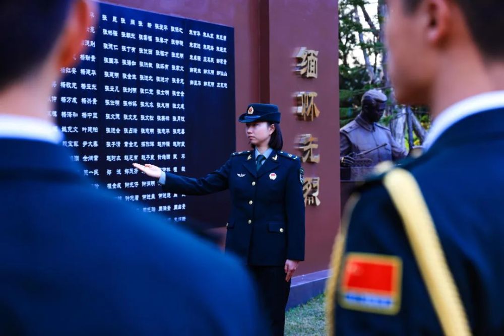 欢迎你们，少尉排长！10分钟甩掉字幕看美剧