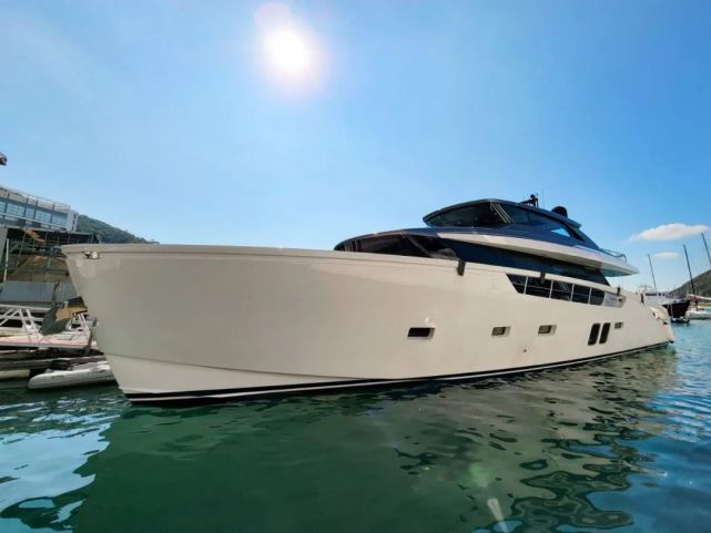 首艘免税圣劳伦佐sx76游艇将在三亚交付