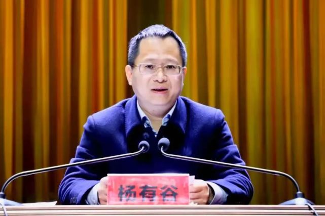 读懂党报|棚改如何顺民意得民心 安远县委书记这样做