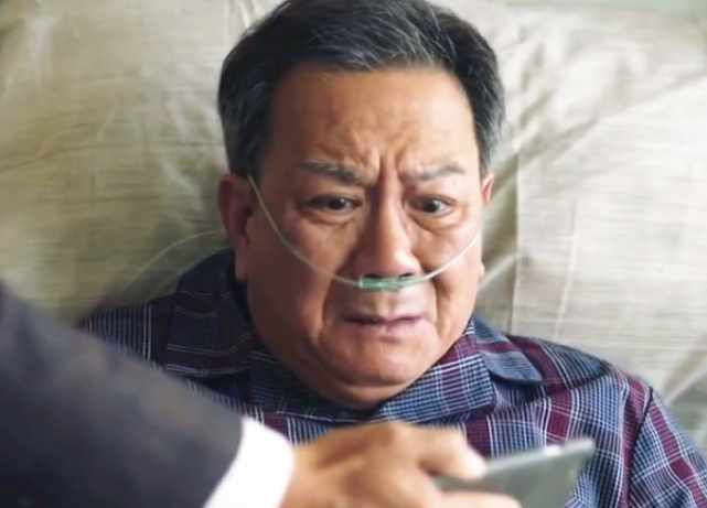 71岁"段正淳"潘志文近况,热爱演戏拒绝退休,妻儿已移民国外