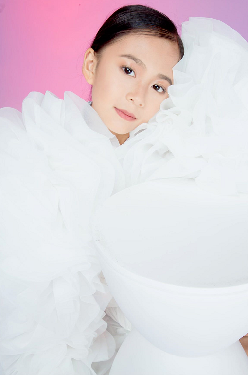 《致敬勇士》演唱者:王子妍全权文化全星梦响用行动