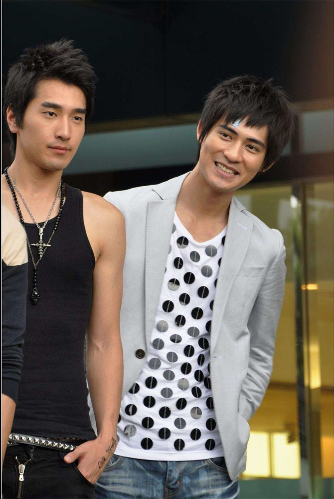 不过,最终周渝民落榜,而赵又廷摘得桂冠.