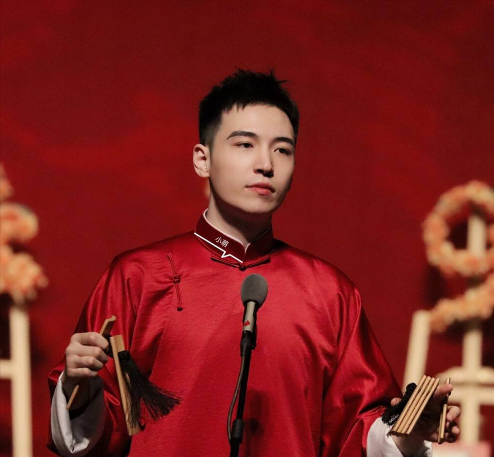 德云社被砸挂合集张九南泪洒现场郭麒麟被癞蛤蟆讹上了